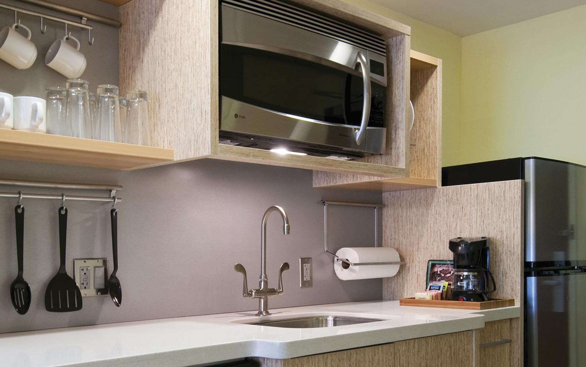 Home2 Suites By Hilton วินเทอร์การ์เดน ภายนอก รูปภาพ